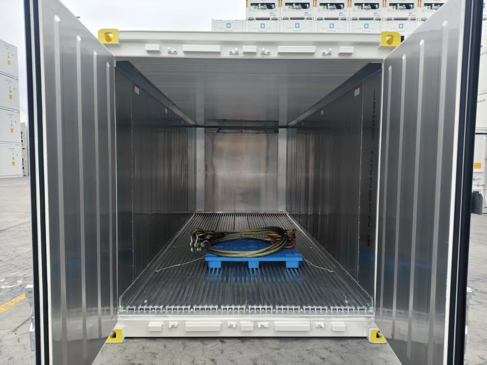 Рефрижераторный контейнер Thermo King
