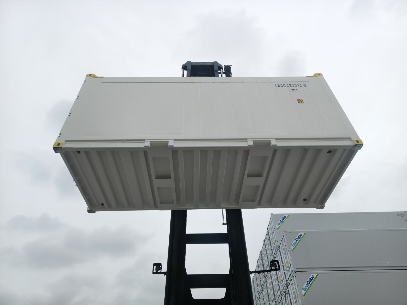 Рефрижераторный контейнер Thermo King