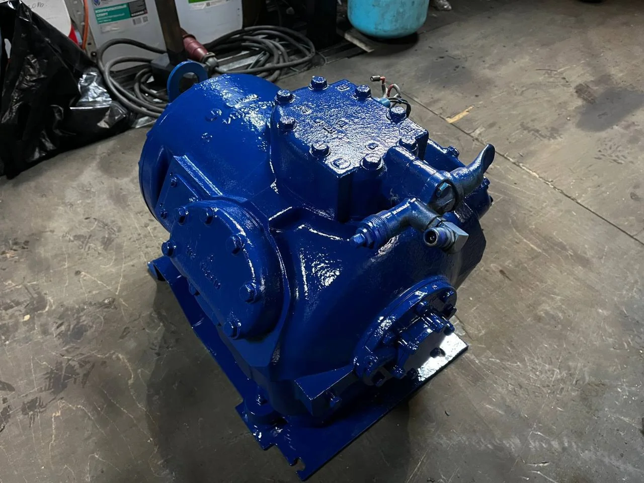 Компрессор поршневой 06DR241