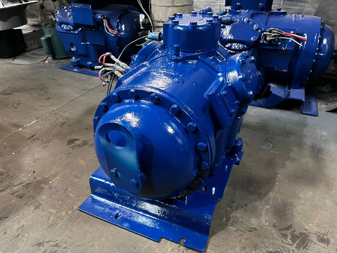 Компрессор поршневой 06DR241